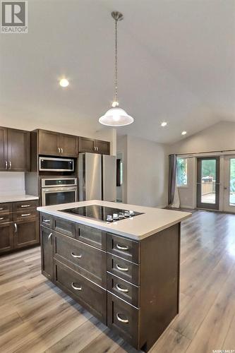 640 8Th Street Nw, Prince Albert, SK - Indoor Photo Showing Kitchen