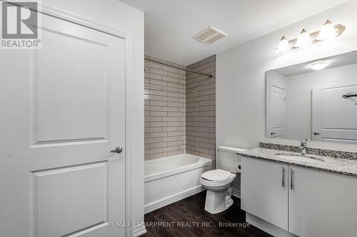 305 - 195 Commonwealth Street, Kitchener, ON - Indoor Photo Showing Bathroom