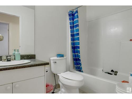 #20 1580 Mill Woods E Nw, Edmonton, AB - Indoor Photo Showing Bathroom