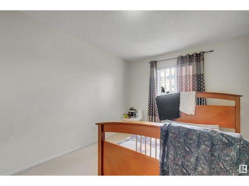 #20 1580 Mill Woods E Nw, Edmonton, AB - Indoor