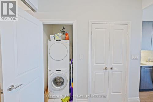 4206 - 8 The Esplanade, Toronto, ON - Indoor Photo Showing Laundry Room