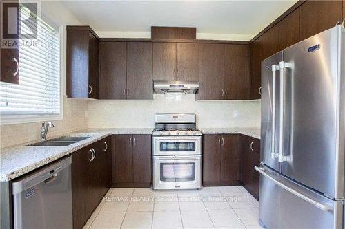 70 Ebury Drive W, Brampton, ON - Indoor Photo Showing Kitchen