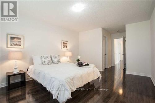 70 Ebury Drive W, Brampton, ON - Indoor Photo Showing Bedroom