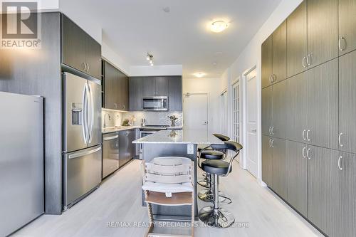 902 - 4655 Glen Erin Drive, Mississauga, ON - Indoor Photo Showing Kitchen