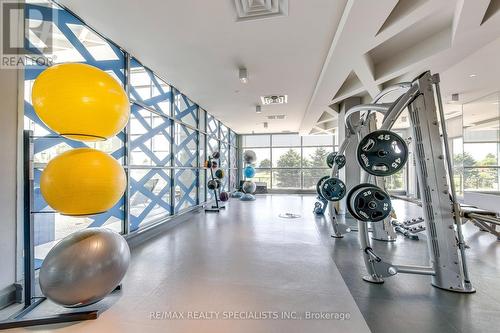 902 - 4655 Glen Erin Drive, Mississauga, ON - Indoor Photo Showing Gym Room