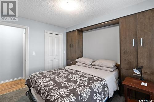 B210 103 Wellman Crescent, Saskatoon, SK - Indoor Photo Showing Bedroom