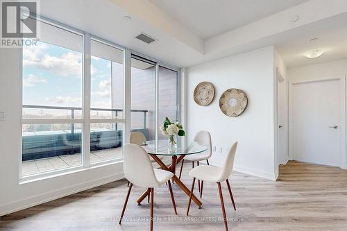 418 - 600 North Service Road, Hamilton, ON - Indoor Photo Showing Dining Room