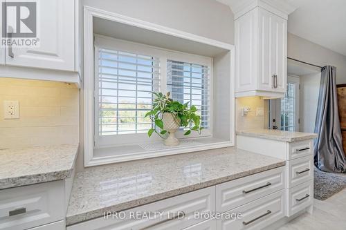 44 Orchard Drive, Mono, ON - Indoor Photo Showing Other Room