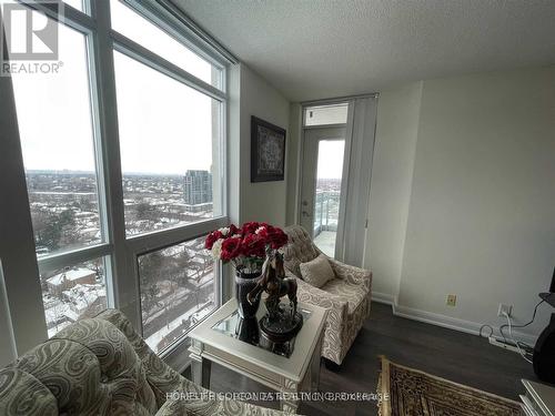 2111 - 17 Anndale Drive, Toronto, ON - Indoor