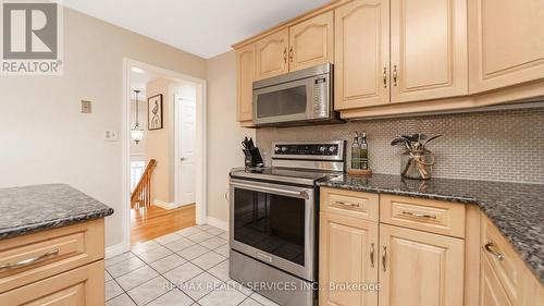 364 Roselawn Place, Waterloo, ON - Indoor Photo Showing Kitchen