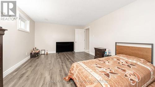 364 Roselawn Place, Waterloo, ON - Indoor Photo Showing Bedroom