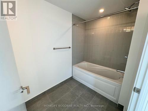 615 - 225 Malta Avenue, Brampton, ON - Indoor Photo Showing Bathroom