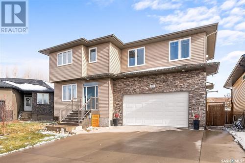 19 Wellington Place, Moose Jaw, SK - Outdoor With Facade