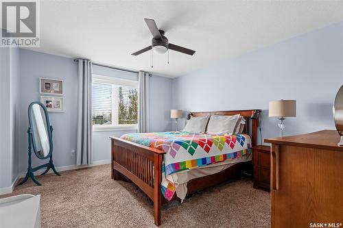 19 Wellington Place, Moose Jaw, SK - Indoor Photo Showing Bedroom