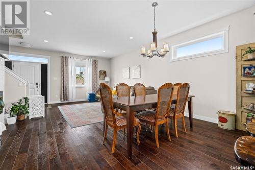 19 Wellington Place, Moose Jaw, SK - Indoor Photo Showing Dining Room