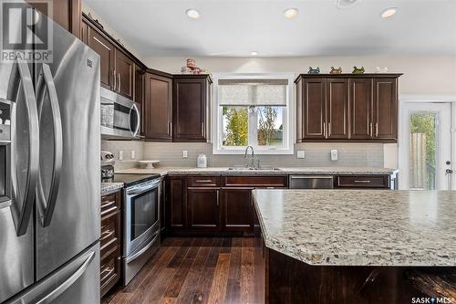 19 Wellington Place, Moose Jaw, SK - Indoor Photo Showing Kitchen With Stainless Steel Kitchen With Double Sink