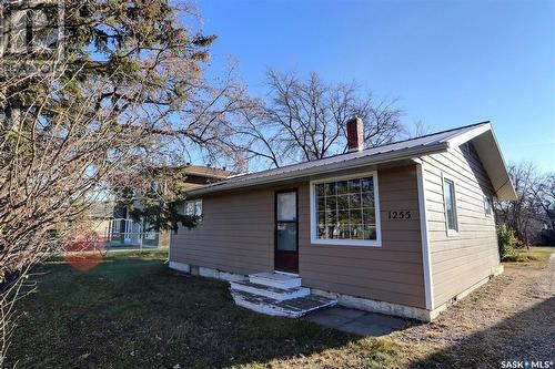 1255 15Th Street W, Prince Albert, SK - Outdoor