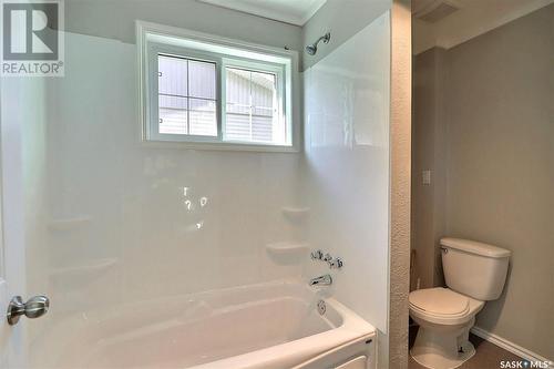 1255 15Th Street W, Prince Albert, SK - Indoor Photo Showing Bathroom