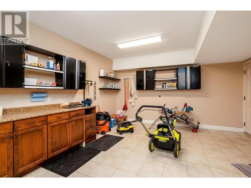 2019 Twin Ridge Court, Kelowna, BC - Indoor Photo Showing Other Room