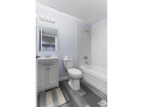 3104 16 Av Nw, Edmonton, AB - Indoor Photo Showing Bathroom