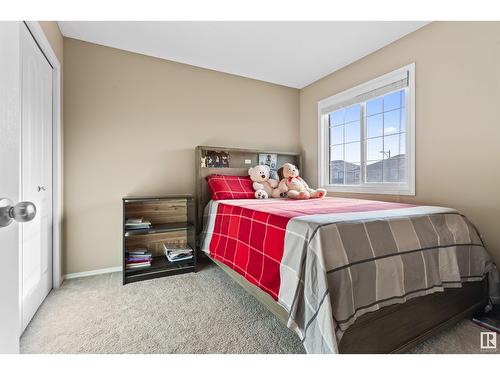 3104 16 Av Nw, Edmonton, AB - Indoor Photo Showing Bedroom