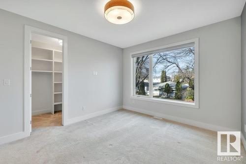 8719 88 Av Nw, Edmonton, AB - Indoor Photo Showing Other Room