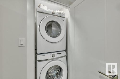 8719 88 Av Nw, Edmonton, AB - Indoor Photo Showing Laundry Room