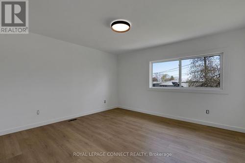 860 Marinet Crescent, Pickering, ON - Indoor Photo Showing Other Room