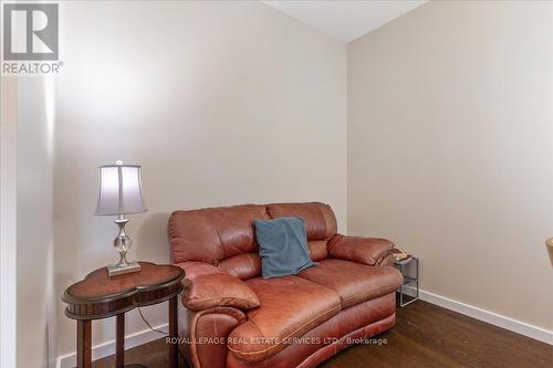 1007 - 218 Queens Quay W, Toronto, ON - Indoor