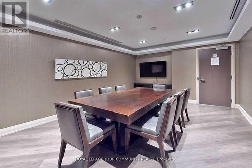 1101 - 75 North Park Road, Vaughan, ON - Indoor Photo Showing Dining Room