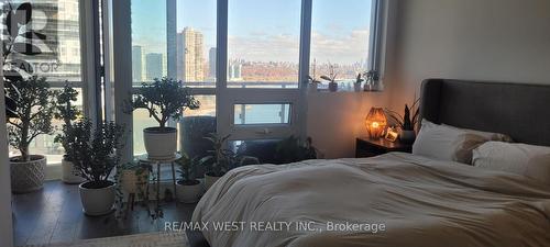 2201 - 59 Annie Craig Drive, Toronto, ON - Indoor Photo Showing Bedroom