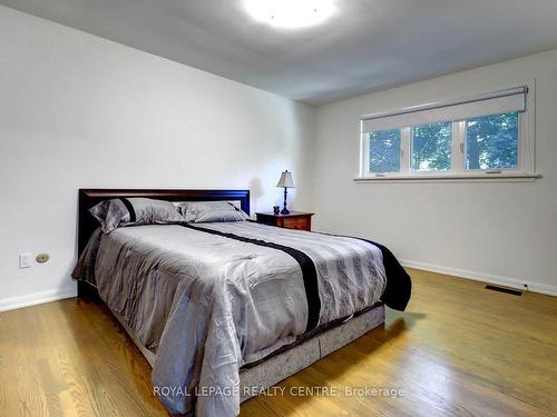 8 Bell Royal Crt, Toronto, ON - Indoor Photo Showing Bedroom