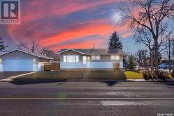 394 Sangster BOULEVARD  Regina, SK S4R 7N1