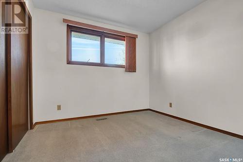 394 Sangster Boulevard, Regina, SK - Indoor Photo Showing Other Room