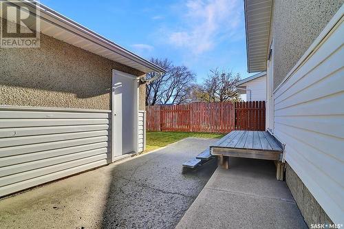 394 Sangster Boulevard, Regina, SK - Outdoor With Exterior