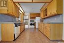 394 Sangster Boulevard, Regina, SK  - Indoor Photo Showing Kitchen 