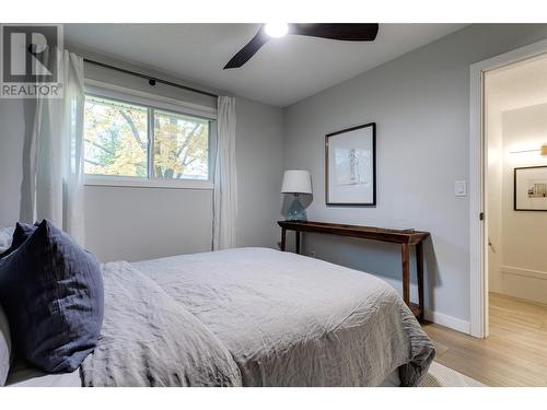 1153 Bernard Avenue Unit# 16, Kelowna, BC - Indoor Photo Showing Bedroom