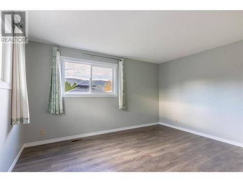 4365 Yellowhead Highway, Kamloops, BC - Indoor Photo Showing Other Room