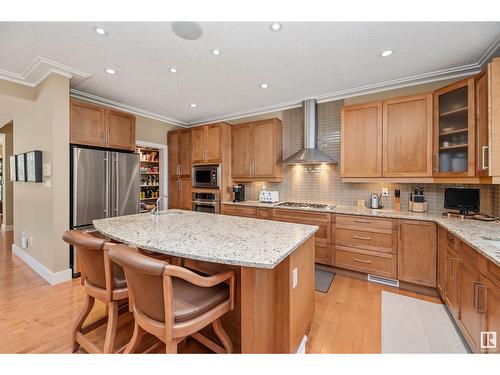 8728 101 Av Nw, Edmonton, AB - Indoor Photo Showing Kitchen With Upgraded Kitchen