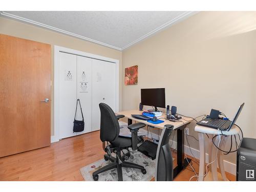 8728 101 Av Nw, Edmonton, AB - Indoor Photo Showing Office