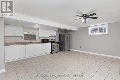 239 Emms Drive, Barrie, ON - Indoor Photo Showing Kitchen