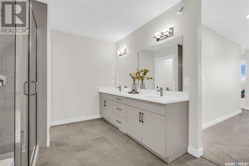 356 Leskiw Bend, Saskatoon, SK - Indoor Photo Showing Bathroom