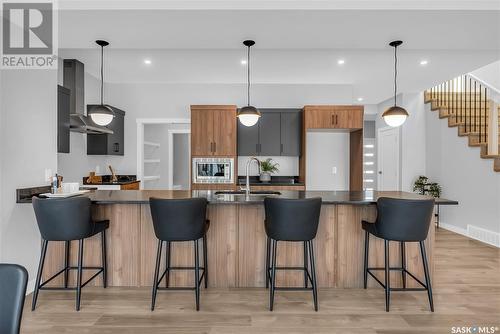 356 Leskiw Bend, Saskatoon, SK - Indoor Photo Showing Kitchen With Upgraded Kitchen