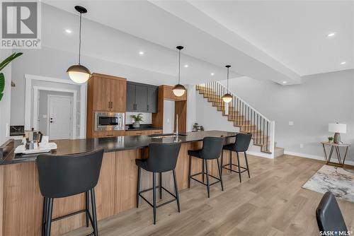 356 Leskiw Bend, Saskatoon, SK - Indoor Photo Showing Kitchen With Upgraded Kitchen