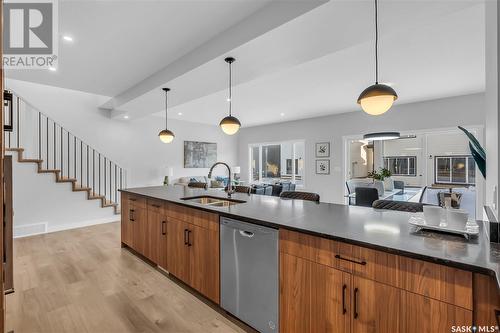 356 Leskiw Bend, Saskatoon, SK - Indoor Photo Showing Kitchen With Double Sink