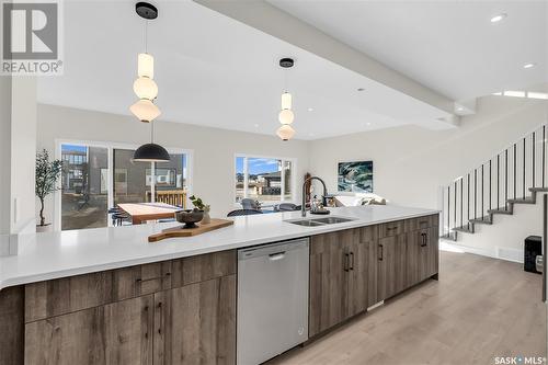 356 Leskiw Bend, Saskatoon, SK - Indoor Photo Showing Kitchen With Double Sink