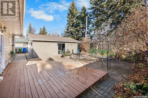 90 Darke Crescent, Regina, SK - Outdoor With Deck Patio Veranda