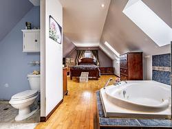 Ensuite bathroom - 