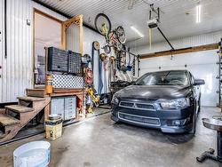 Garage - 