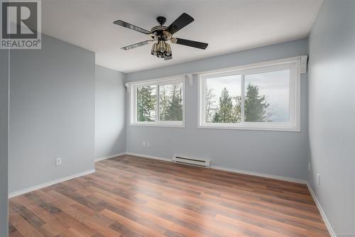 4955 Laguna Way, Nanaimo, BC - Indoor Photo Showing Other Room